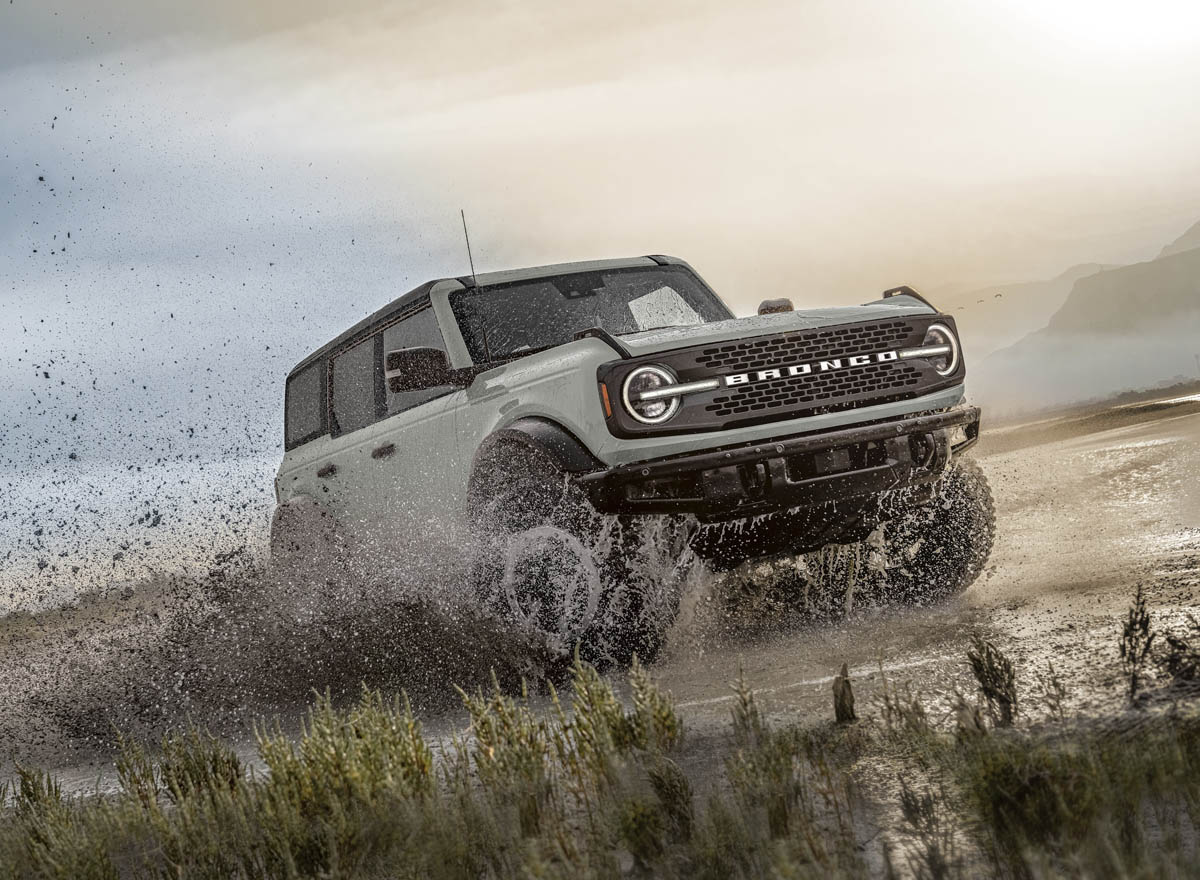 Ford Bronco – sein Terrain ist das unwegsame Gelände