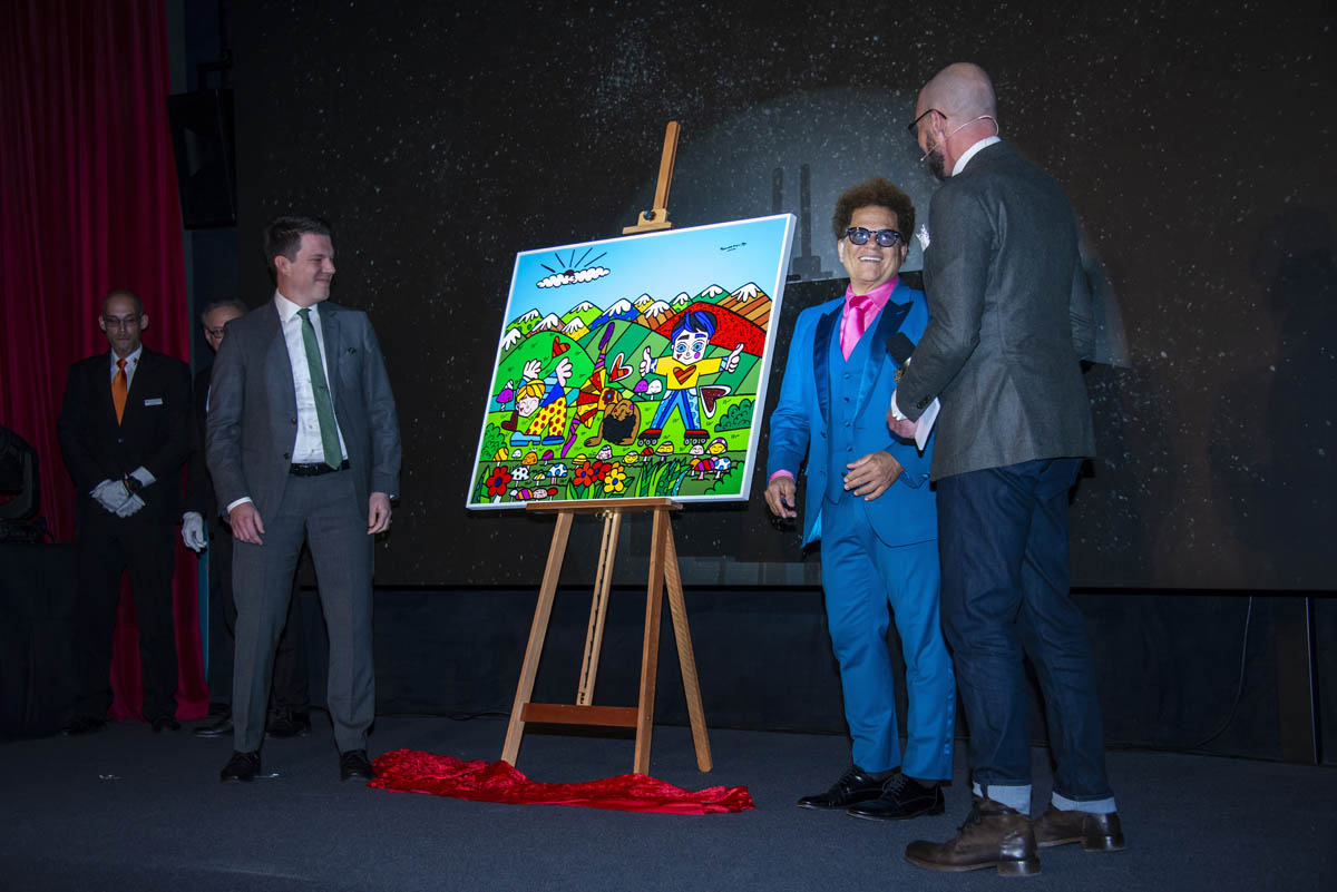 Philatelie Liechtenstein stellt Briefmarken-Weltneuheit vor