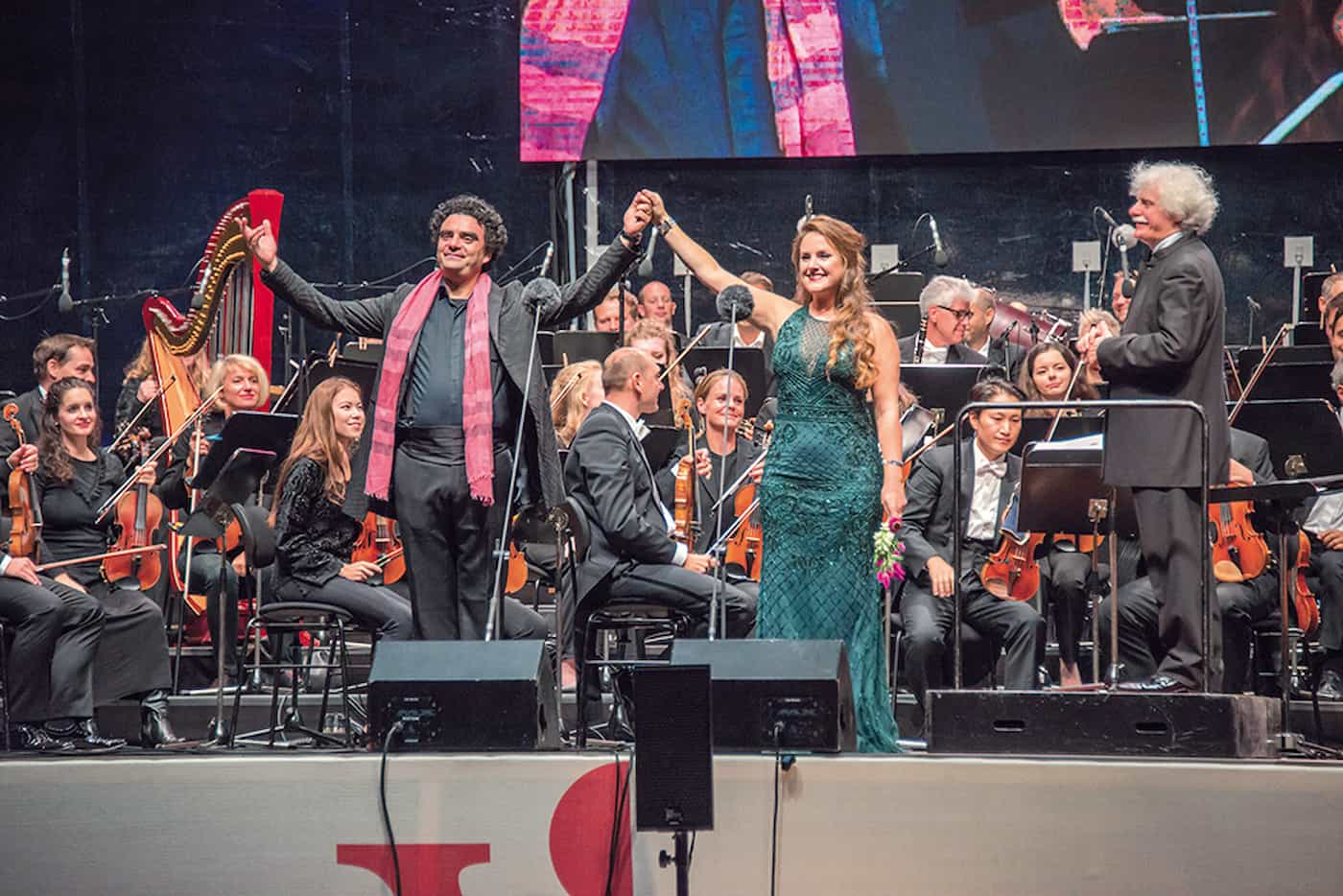 Opernsänger Rolando Villazón und Opernsängerin Louise Alder