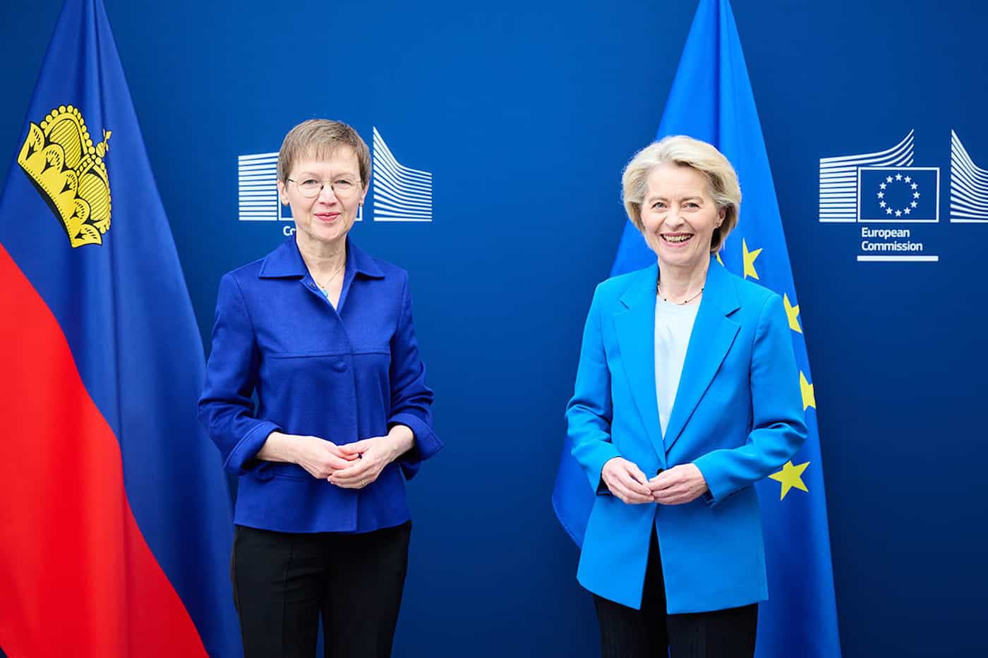 Regierungschefin Brigitte Haas trifft EU-Kommissionspräsidentin Ursula von der Leyen. 