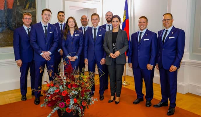 Regierungsrätin Dominique Hasler verabschiedet Liechtensteiner WorldSkills-Delegation