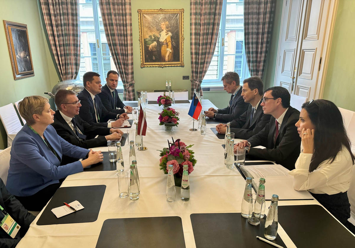 Treffen der liechtensteinische Delegation mit dem lettischen Präsidenten Edgars Rincevics.
