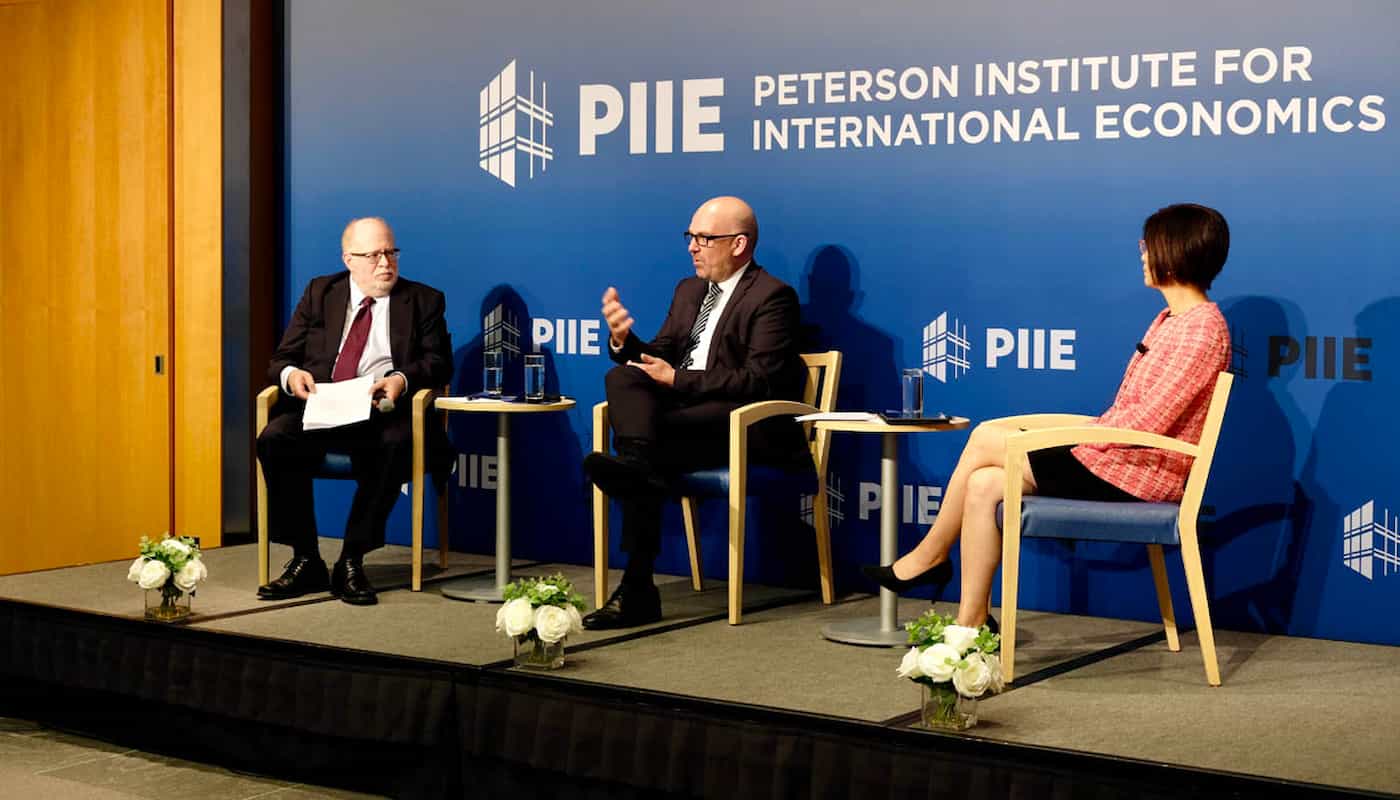 Gespräch am Peterson Institute mit Yan Liu, General Counsel des IWF, moderiert von Adam Posen, Präsident des Instituts.