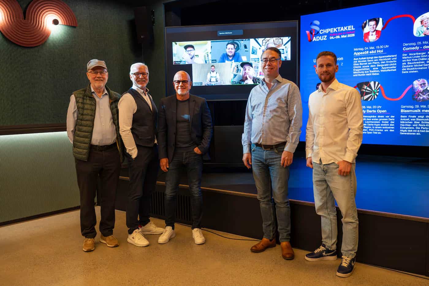 Werner Büchel, Georges Lüchinger, DJ Fred Dee, Christian Nipp und Sandro Wolfinger, © exclusiv