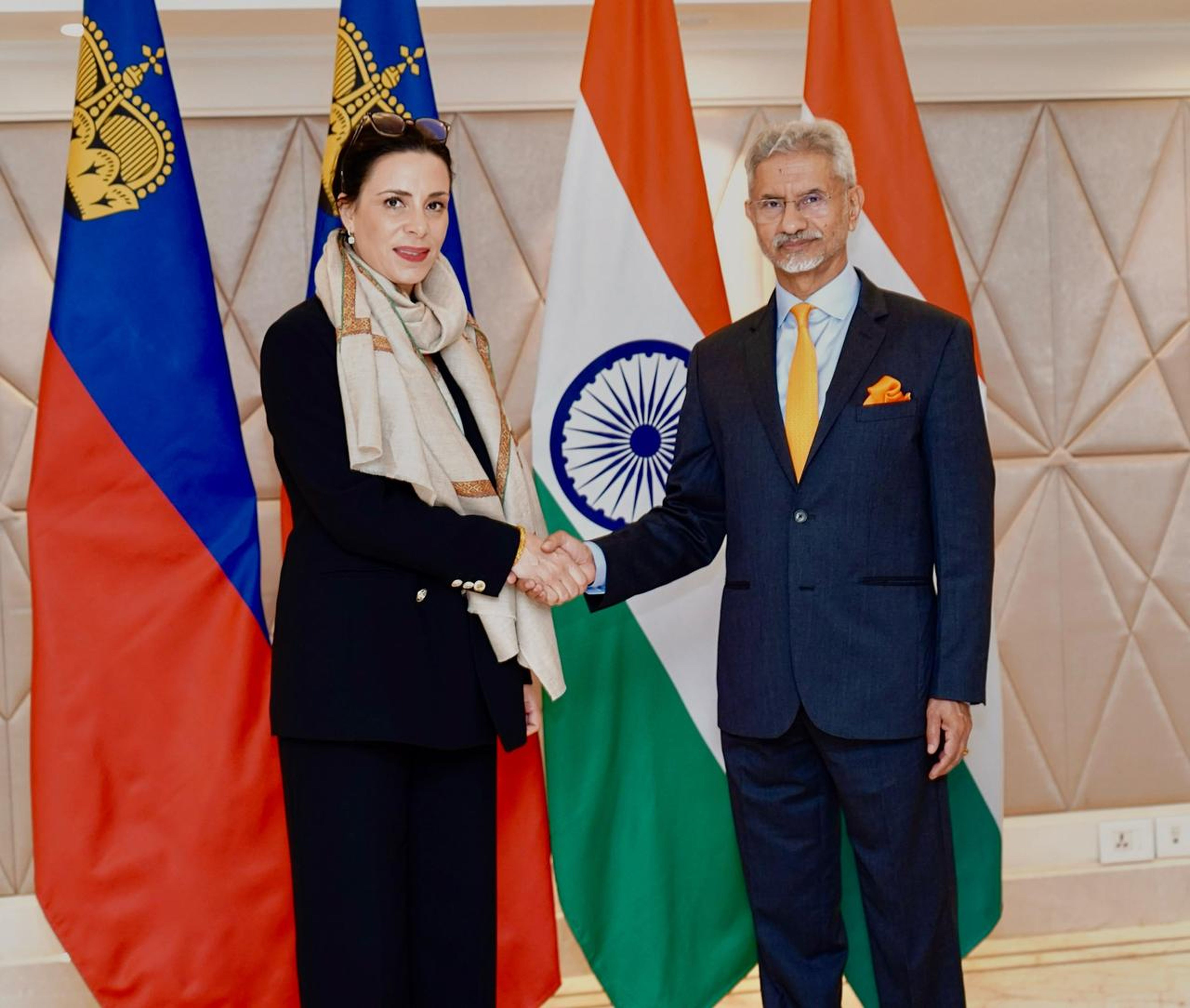 Aussenministerin Dominique Hasler mit dem indischen Aussenminister Subrahmanyam Jaishankar.