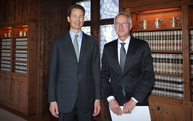 S.D. Erbprinz Alois von und zu Liechtenstein und S.E. Patrick David Wittmann, Botschafter von Kanada