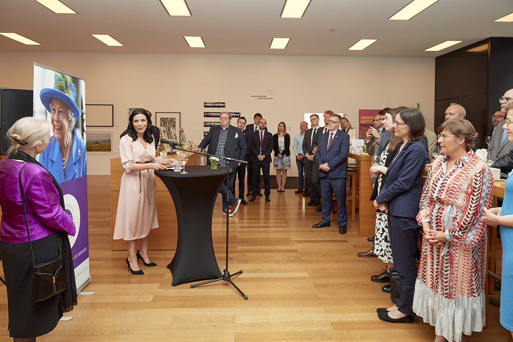 Regierungsrätin Dominique Hasler bei ihrer Ansprache im Kunstmuseum