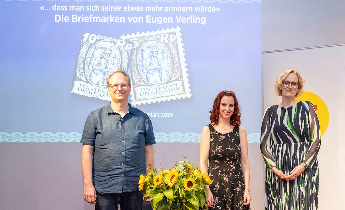 v.l. Markus Burgmeier, Mitglied des Stiftungsrats des Liechtensteinischen LandesMuseums, Caroline Hilty, Kuratorin der Ausstellung, Liechtensteinisches LandesMuseum,  Andrea Kauer Loens, Direktorin des Liechtensteinischen LandesMuseums