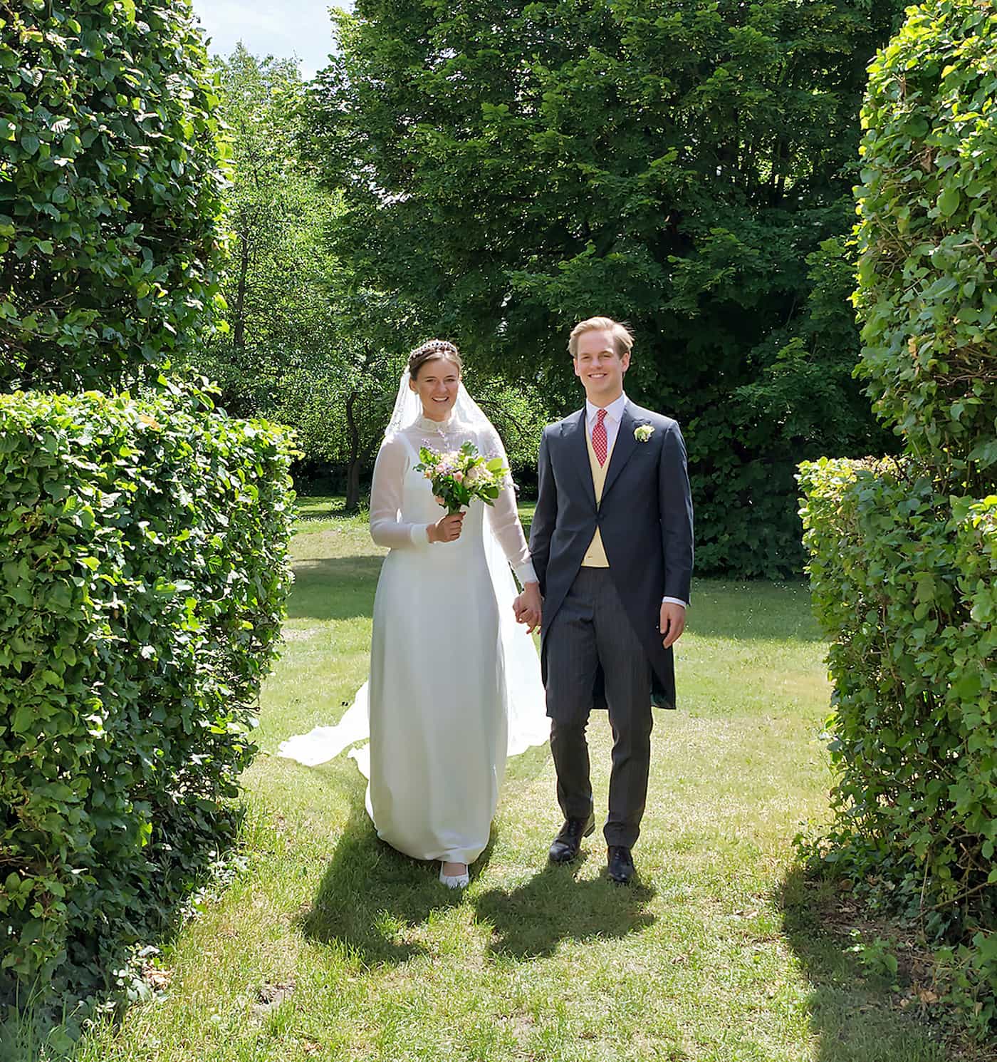 Das frischvermählte Brautpaar Lukas von Lattorf und Marie Wilczek. (Quelle: Rumpler/Jeuter)
