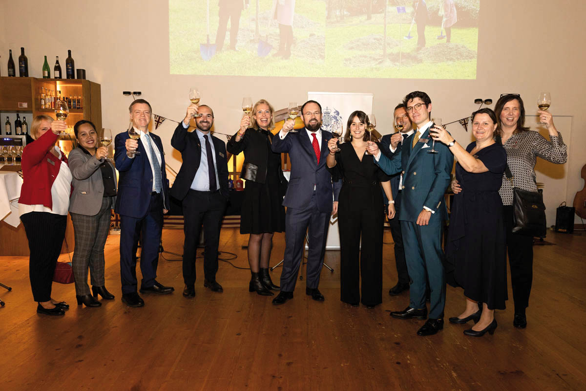 Feierlichkeit zu Ehren des Königs Charles III. anlässlich seines 75. Geburtstages