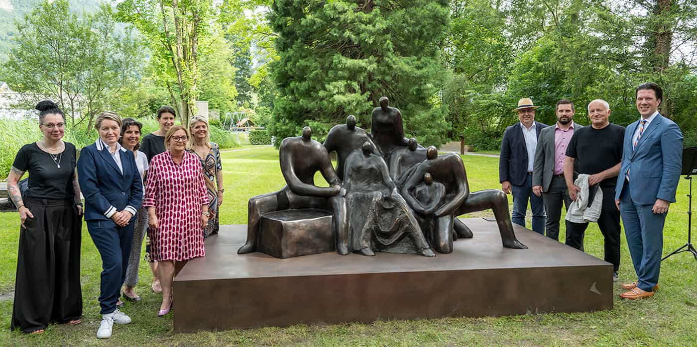 Enthüllung der Skulptur «Wir – Menschengruppe» des Künstlers Heinz P. Nitzsche