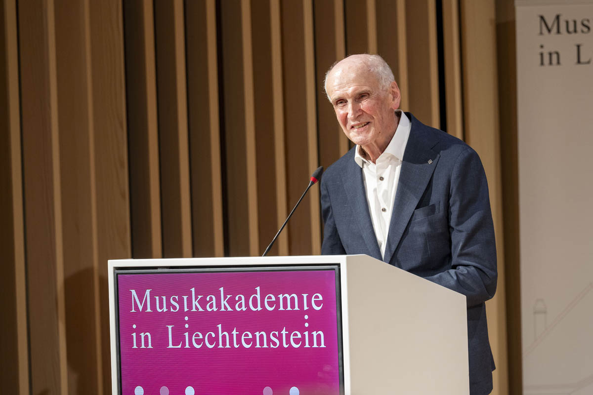  Stiftungsratspräsident Otmar Hasler | © exclusiv