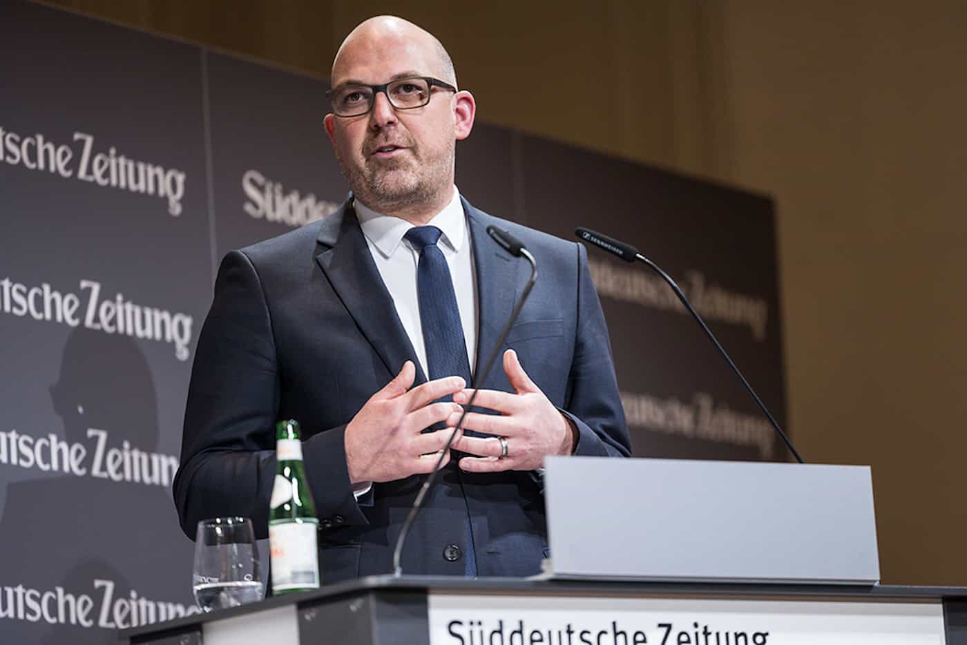 Impulsreferat von Regierungschef Daniel Risch auf dem Panel «Europa und die Welt – Herausforderungen jenseits von Corona» (Quelle: Mathis Wienand/gadplan)