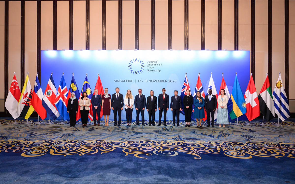 Regierungschefin-Stellvertreterin Monauni am Ministertreffen von FIT-P in Singapur