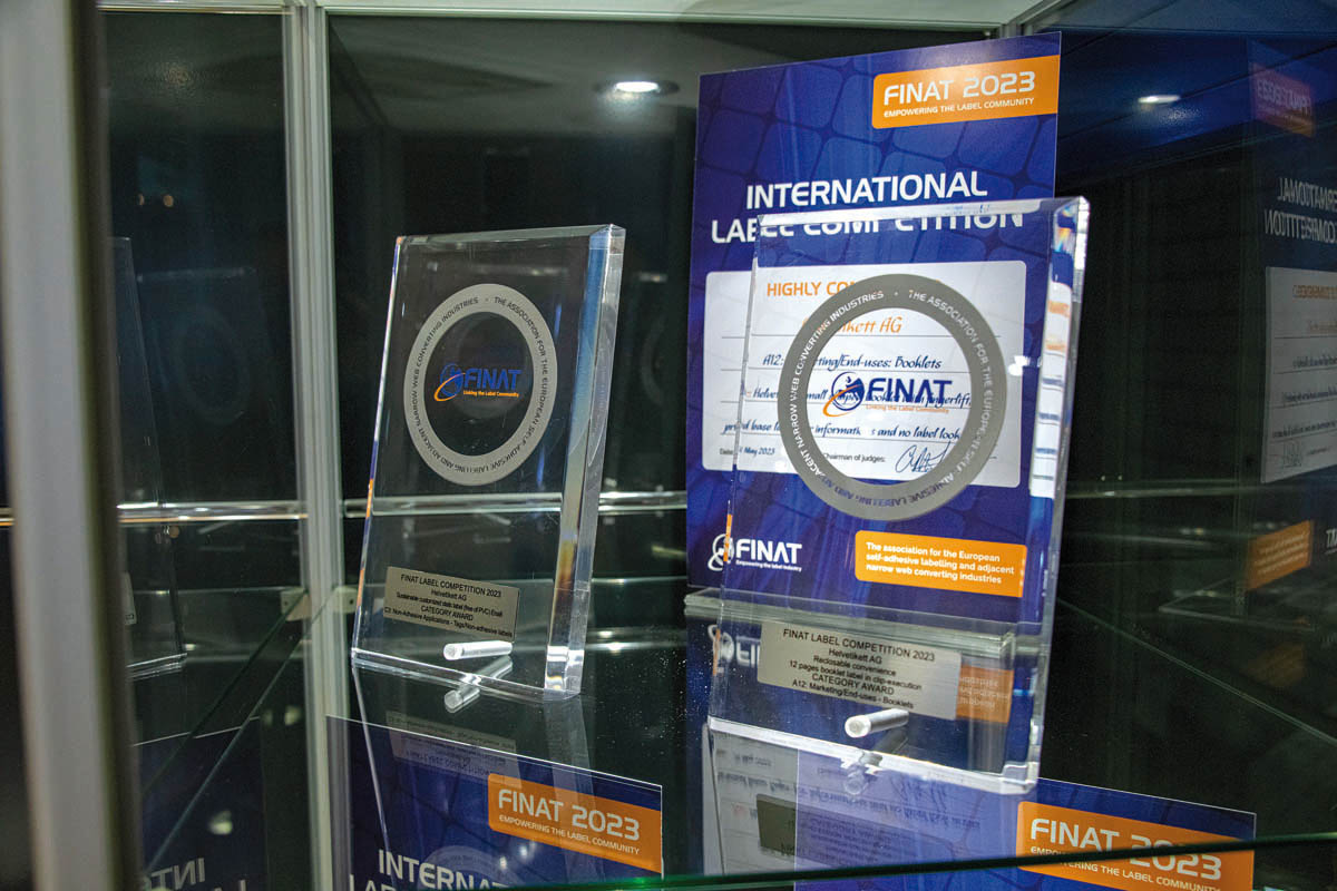 * Der FINAT-Etikettenwettbewerb würdigt und unterstreicht die Vorteile und den Nutzen von selbstklebenden Etiketten und flexiblen Verpackungen als wirksames Marketing-, Werbe- oder Identifikationsinstrument.