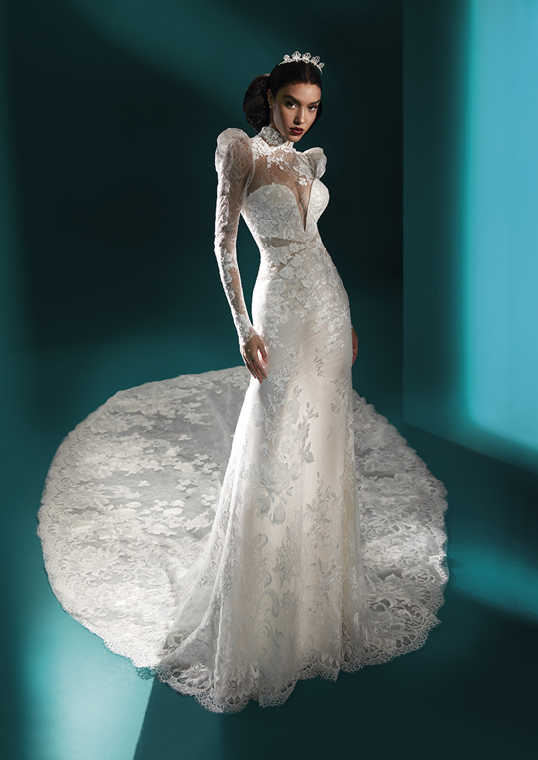 ETIENETTE © Pronovias