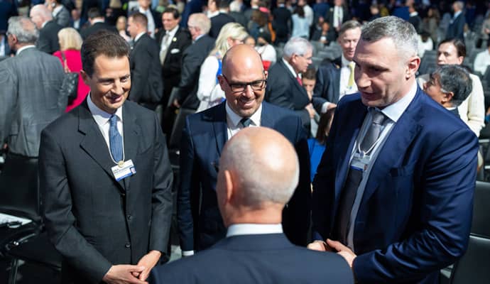 WEF 2022: S.D. Erbprinz Alois von und zu Liechtenstein und Regierungschef Daniel Risch in Davos