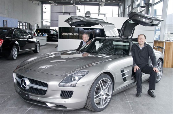 Fotoshooting für den SLS AMG  Performance Center Ostschweiz  Garage Gut, Maienfeld