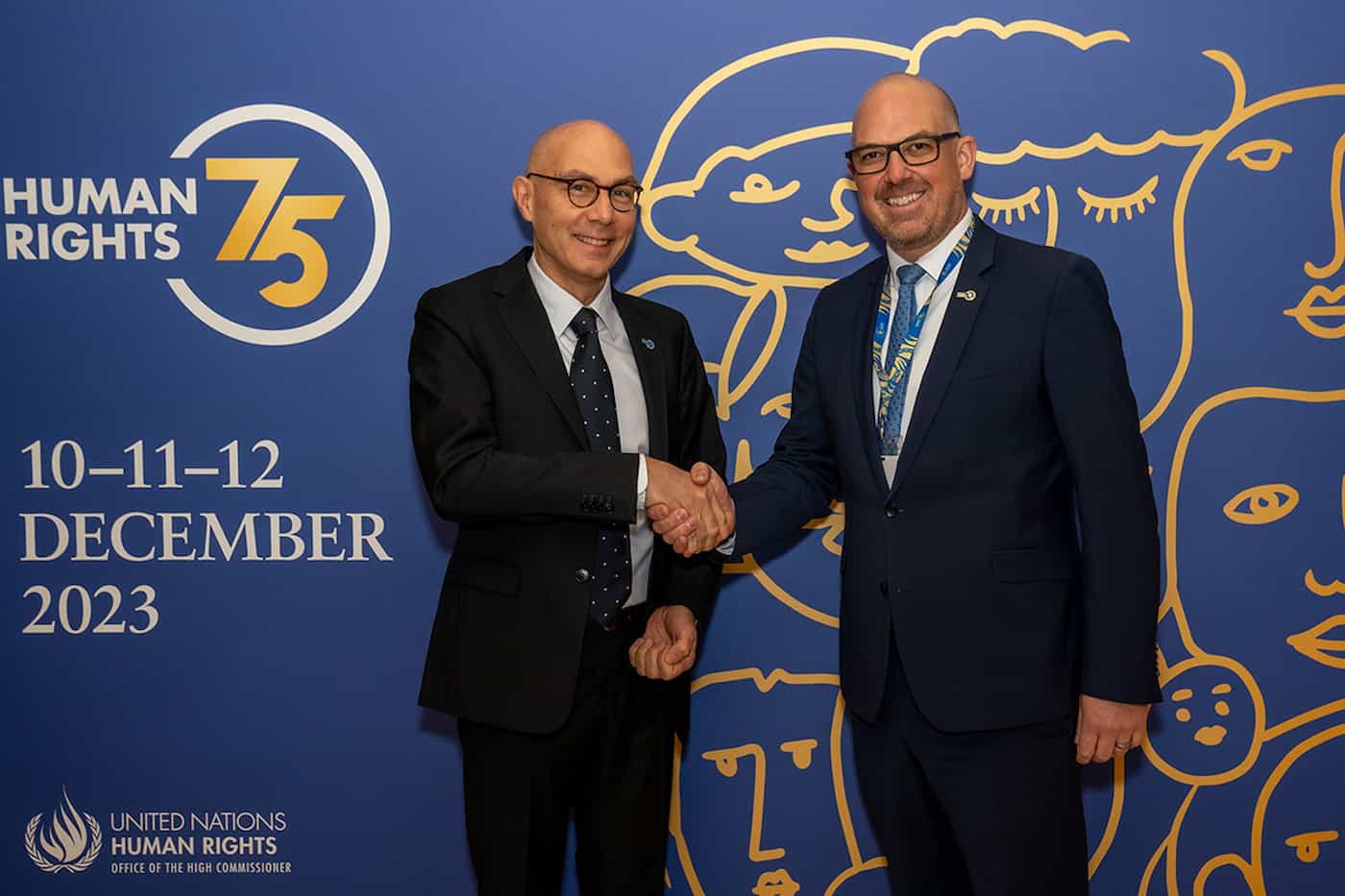 UN-Konferenz zum Jubiläum der Allgemeinen Erklärung der Menschenrechte in Genf: Volker Türk, UN-Hochkommissar für Menschenrechte und Regierungschef Daniel Risch. (Quelle: UN)