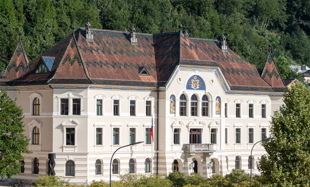 Volksabstimmung vom Sonntag, 25. Februar: Resultate im Landeskanal und im Internet