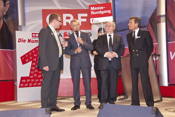 (v.l.) Markus Klement ORF, Dr. Herbert Sausgruber, Landeshauptmann von Vorarlberg, DI Wolfgang Rümmele, Bürgermeister der Stadt Dornbirn und Gastreferent Wolfgang Grupp