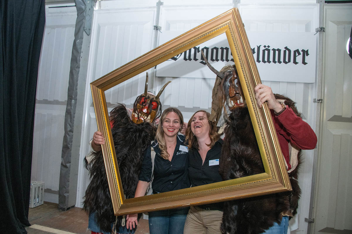 Eröffnungstag und Messerundgang, (Teil 4)