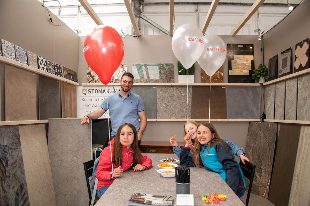 MESSERUNDGANG FREITAG, 12.05.2023